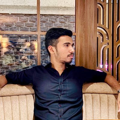 YNWA ♥️
somewhere between psychotic and iconic.