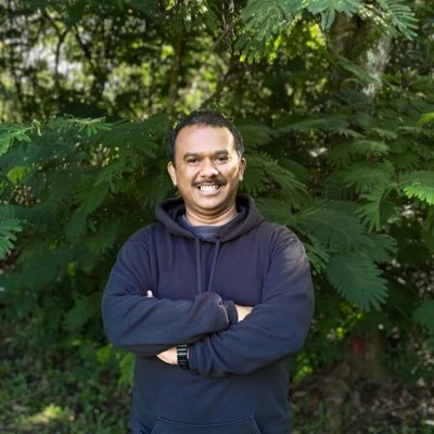 HarisSuban's profile picture. Jersey Collector | Penikmat Sepakbola | #MUFC |