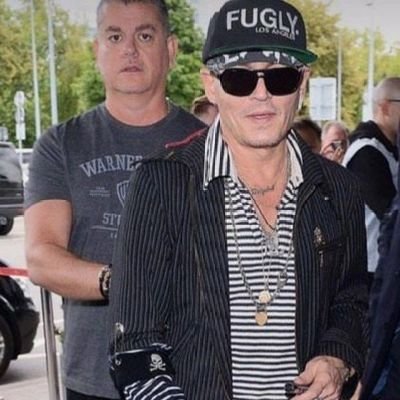 Head of security to Johnny Depp. Head of management team for top fan
Administration and registration. 🇬🇧🇺🇲
Aid to jim