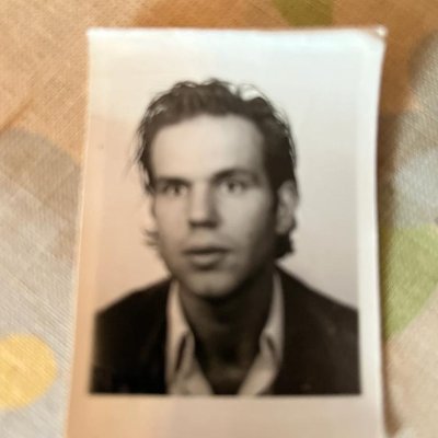OscarvanDam1's profile picture. Journalist on Curacao, Dad