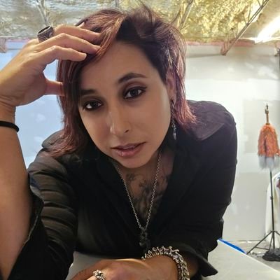 Leatherworker, Maker, BDSM gear creator. Bat enthusiast