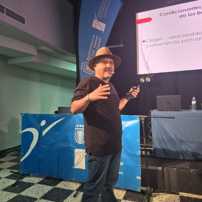 MoisesMoranGC's profile picture. Hago cosas, en las que está escribir.