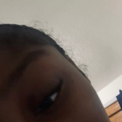 auriii_p8's profile picture. 🎀🎀🎀