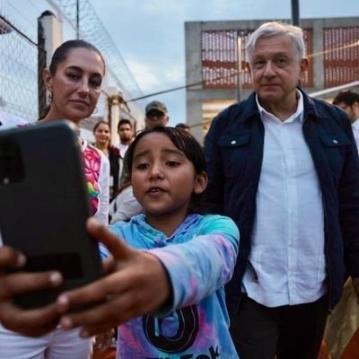 vivo en un país libre, cual solamente puede ser libre...Silvio Rodriguez