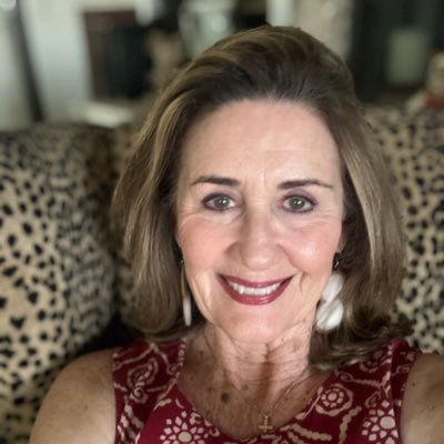 Vltreece's profile picture. Lover of politics, good music, food. Mother of two sons & grandma to 4. Supporter of Desmoid Tumor research and follower of Jesus Christ, my Saviour.