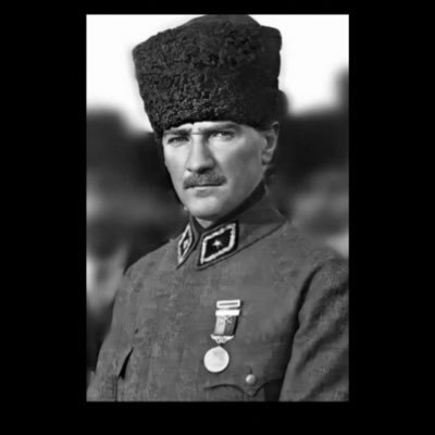 MUSTAFA KEMAL ATATÜRK’ÜN ASKERLERİYİZ!!! ÖFKENİ DİRİ, BAŞINI DİK, KIZ KARDEŞİNİN ELİNİ SIKI TUT! #6284’ü uygula #İstanbulsözleşmesiyaşatır 💙💛