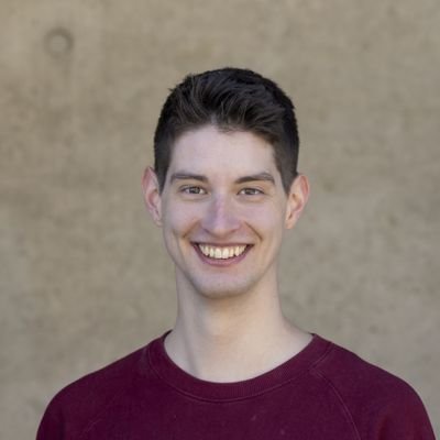 Student, Koch, Terry Pratchett Fan, 28 Jahre alt, macht viel Ehrenamt oft was mit Grüner Politik.