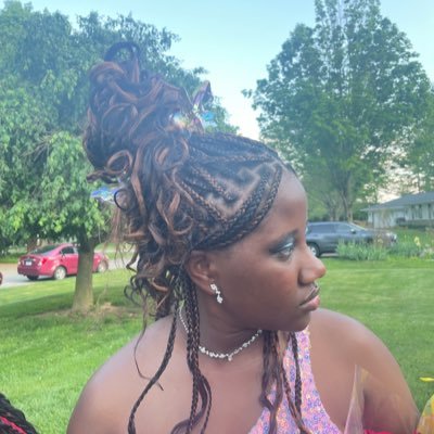 t4laysha's profile picture. ˚ ༘ ೀ⋆｡˚⋆˚✿˖° indiana | @caltech ‘28