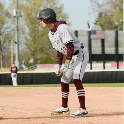 Rocky River 26’| infield| 5’11, 170| T3 warhawks baseball | 4.1 gpa| ⚾️, 🏈, 🏒
