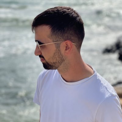 tomer333333's profile picture. 