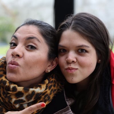 Mucho sarcasmo y acidez. Lea bajo su propio riesgo, luego no se queje, reclame o ande de llorón porque algo no le pareció. Todo es título personal.