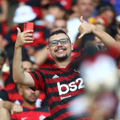 Apresentador e narrador do @zonarubronegra • https://t.co/N6NTHHaMYg