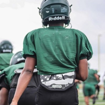 Clear Lake High School ll Student Athlete 📚ll Class of 27’ ll RB /Slot wr ll 160lbs ll 5’7ll https://t.co/CAIaYXhMeT ll#:3463974129