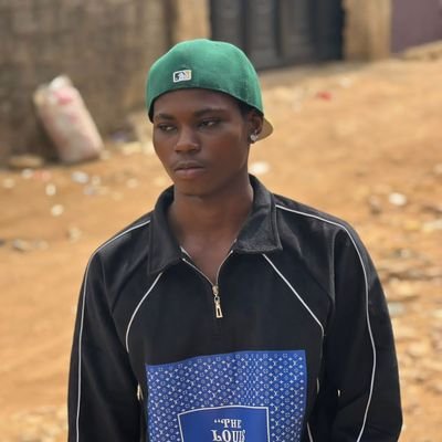 lil_von9's profile picture. damn this shit is real 🤕