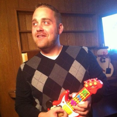 kdinsdale1's profile picture. Likes big dicks In the ass