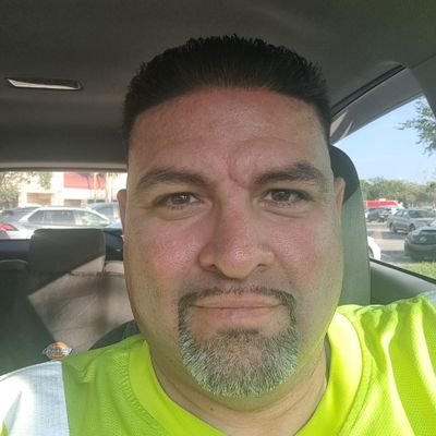 JohnnyVale49613's profile picture. 