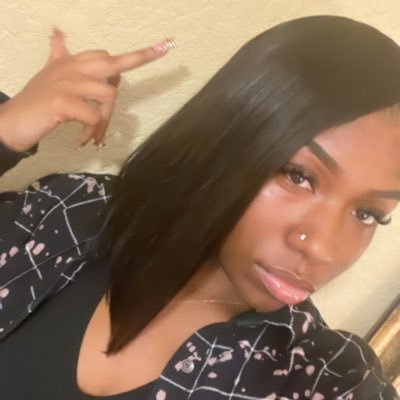 godlyykayyla's profile picture. 🖤