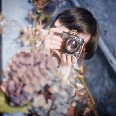 【photographer/designer/illustrator】デザインは名刺から看板まで幅広く。写真撮影から印刷物への展開もワンストップでお受けできます。 お気軽にお声掛けください☺️ 無断転載禁止。アドビクリエィティブカレッジ7期Ai基、8期Ai実、9期Ps基。
