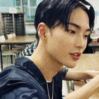 Random┊➳❥ Seunghan🫧
▪︎hanibani🐈⬛🐈⬛
⇢ briize📍
7 -Rnv🖋