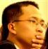 有研究面相、风水和收集地图的癖好，喜欢封建迷信，怪力乱神；黑莓推、漫画推、历史推、购书推，船舶推。喜欢的东西很多，拿得出手的却少，假文士、上串下跳人士一枚。