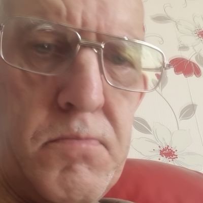 fred_barwell's profile picture. im an honest genuine 65 year old guy ok that is old but i am young at heart and still have lots of life left in me