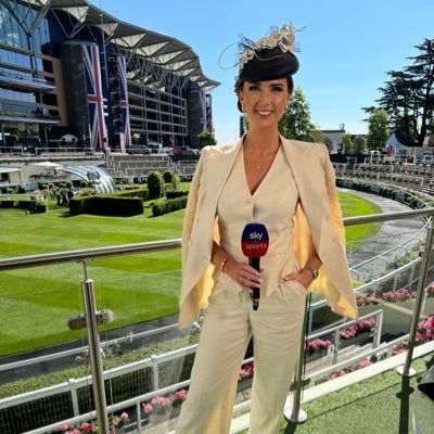 🎥 Presenter @skysportsracing @AVFCOfficial @attheraces @ggcouk @ChantillyTbreds @Betano_UK