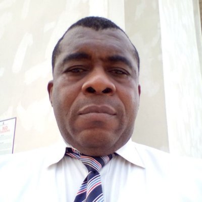 Accountant and Social Media Marketer