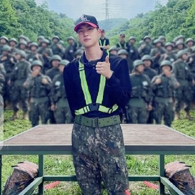 ParkJimin5030's profile picture. Am 
South Korean singer