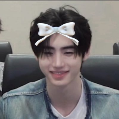 krjyssol's profile picture. why men can’t be park jongseong