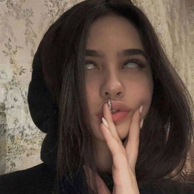 lylabysxoxo's profile picture. into tech.