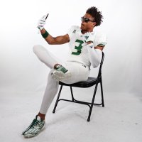 Jermichael Gillis (@jmike2025) 's Twitter Profile Photo Jermichael Gillis (@jmike2025) 's Twitter Profile Photo