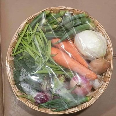 bondsir_007's profile picture. r/t 's r not endorsement
hind desh ke niwasi 
sabhi jan ek hain 
vesh bhusha chahe anek hain 
hindumuslimsikhisai apas mein hain bhai bhai