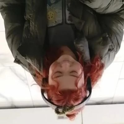 dyslexic/ graphic design student/ 19/obsessed with gow and bg3
IG: arvolna