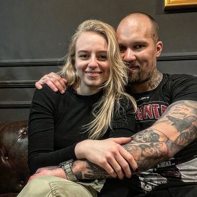 Co-owner of Gentlemens Club/Wellness. Gambling in crypto. Gamer. Ex organized crime brain.