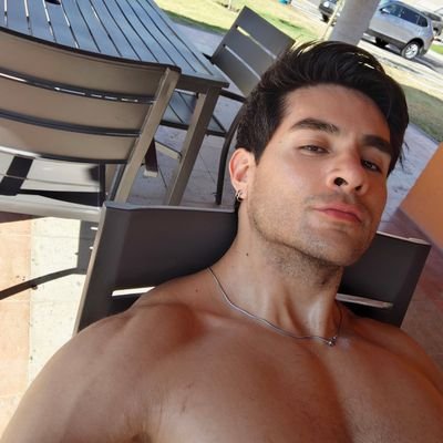 nutriólogo, ingeniero, coach, slasher
🏋️♂️PROPTA,ISAK
SC👻: wichomesta