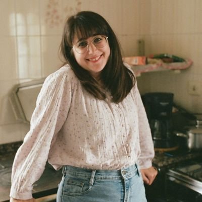 diesadulces's profile picture. Fotografía de maternidá n'Asturies

🌿 Semeyes enllenes de tenrura, retratos felices de les madres y escenes cotidianes del nuesu día a día 🌿