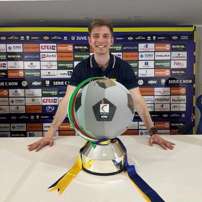 davidesoccavo's profile picture. 📍| 𝑮𝒓𝒂𝒈𝒏𝒂𝒏𝒐 
🧑🏼‍🎓| 𝑫𝒐𝒕𝒕𝒐𝒓𝒆 𝒊𝒏 𝑮𝒊𝒖𝒓𝒊𝒔𝒑𝒓𝒖𝒅𝒆𝒏𝒛𝒂 
⚖️| 𝑷𝒓𝒂𝒕𝒊𝒄𝒂𝒏𝒕𝒆 𝑨𝒗𝒗𝒐𝒄𝒂𝒕𝒐
📰| 𝑮𝒊𝒐𝒓𝒏𝒂𝒍𝒊𝒔𝒕𝒂
💛💙