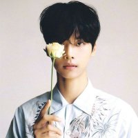 젠 (@jenny_s_754) 's Twitter Profile Photo