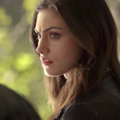 You're entirely bonkers @HatLostItsHead, it’s why I fell in love with you. 💍| Sister to Killian(s) #HisWhiteRabbit {OUAT | #MadDeputy | PARODY