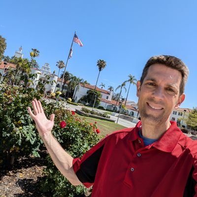 Food lover. World traveler. Sports enthusiast. Director of @SDSU_JMS. Never here so connect instead: https://t.co/waw09zqr4B