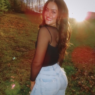 klairelerose's profile picture. MU Cheerleading