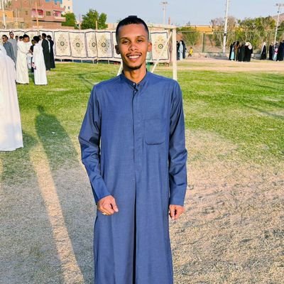 ممـرض👨🏻‍⚕️
آللّهُمَّ صَلِّ وسَلّمْ عَلىٰ نَبيّنَآ مُحَمَّد ِ ﷺ⁦

🇵🇸