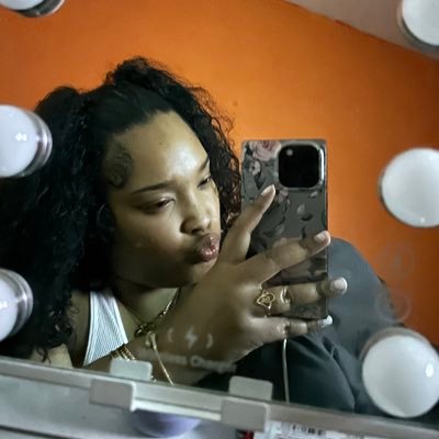 trejan sales 💙🕊 add me on the snap @skrillaseason65💋