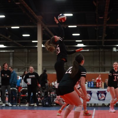 aubrey_blank27's profile picture. shaler |‘27 | 5’8 | OH/DS | Revolution volleyball club | Freshman and sophomore Varsity Letter | track |