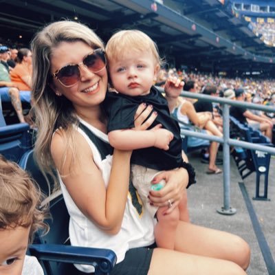 emmanicolexx27's profile picture. I’ve got all the time in the world, so for now I’m just chillin