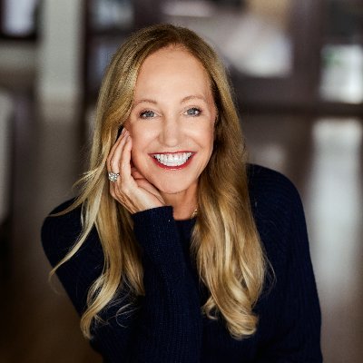 USA Today and Amazon Charts bestselling author, mom, believer in all things positive and real! WHAT THE NANNY SAW coming November 13th!