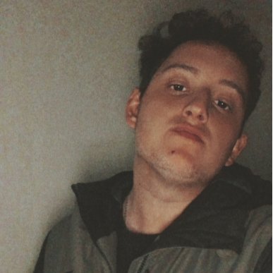 Escuilchy's profile picture. 