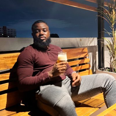 KGHC's profile picture. In vino,veritas.