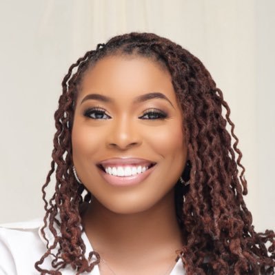 Truthfullytaylr's profile picture. E-commerce brand owner & business coach