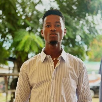 RabbiBenie's profile picture. Jecn suis un homme bien et honnête
